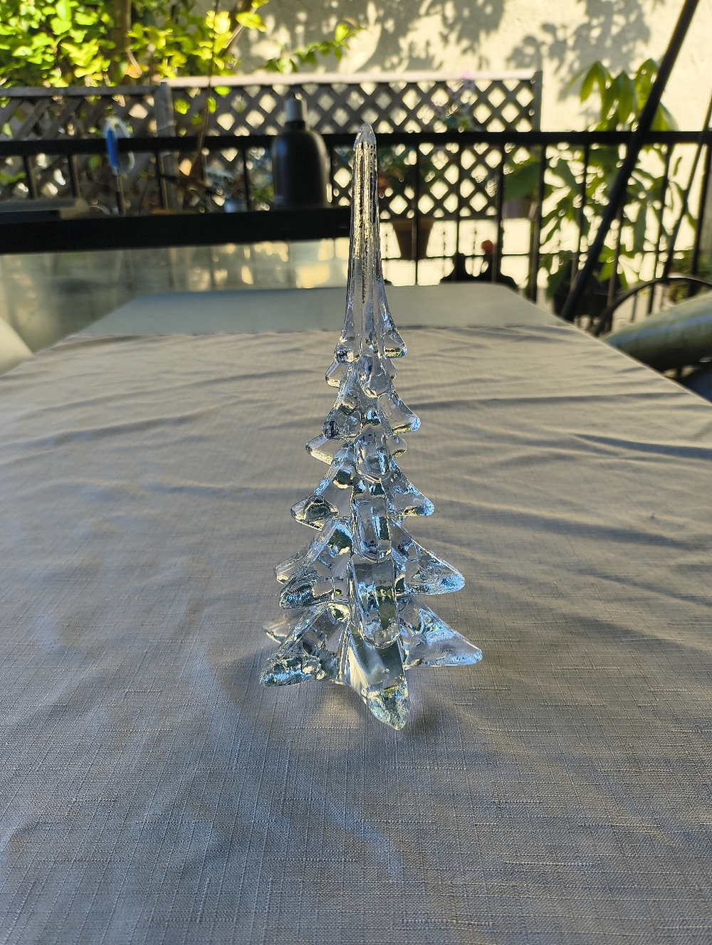 8 1/2" Clear Art Glass Christmas Tree